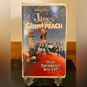 James & the Giant Peach VHS Tape
